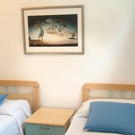 Apartment La Vela Arancione *